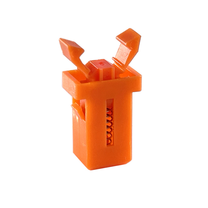 Превключвател за заключване на вратата на кутията за съхранение на кола