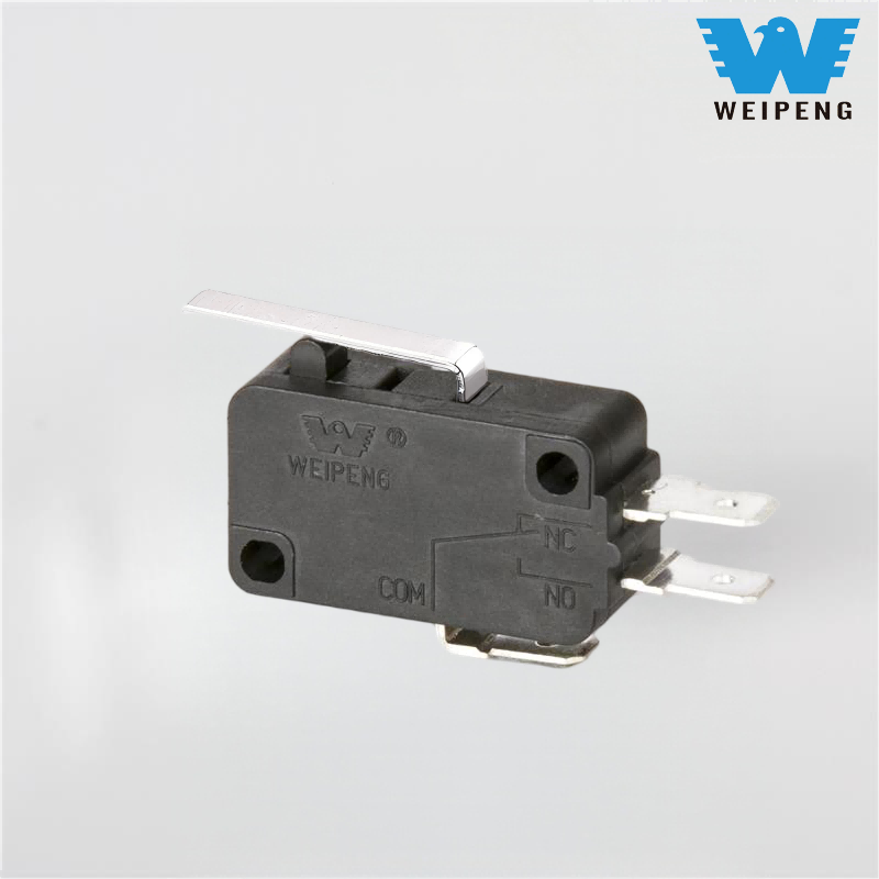 Високотоков микропревключвател на дюзата на горивната помпа с три крака