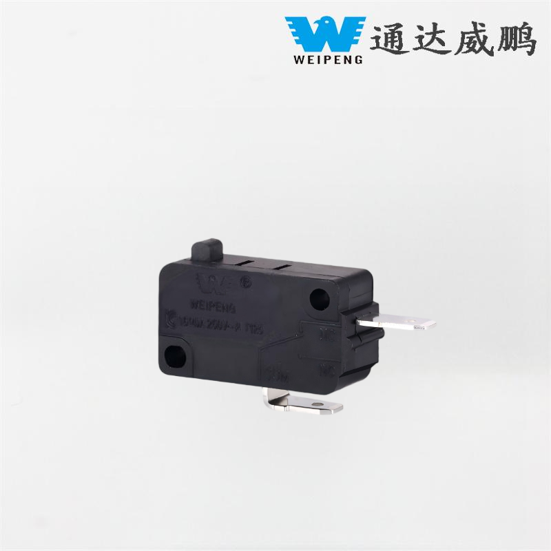 Черен превключвател за игрова конзола с дълга дръжка