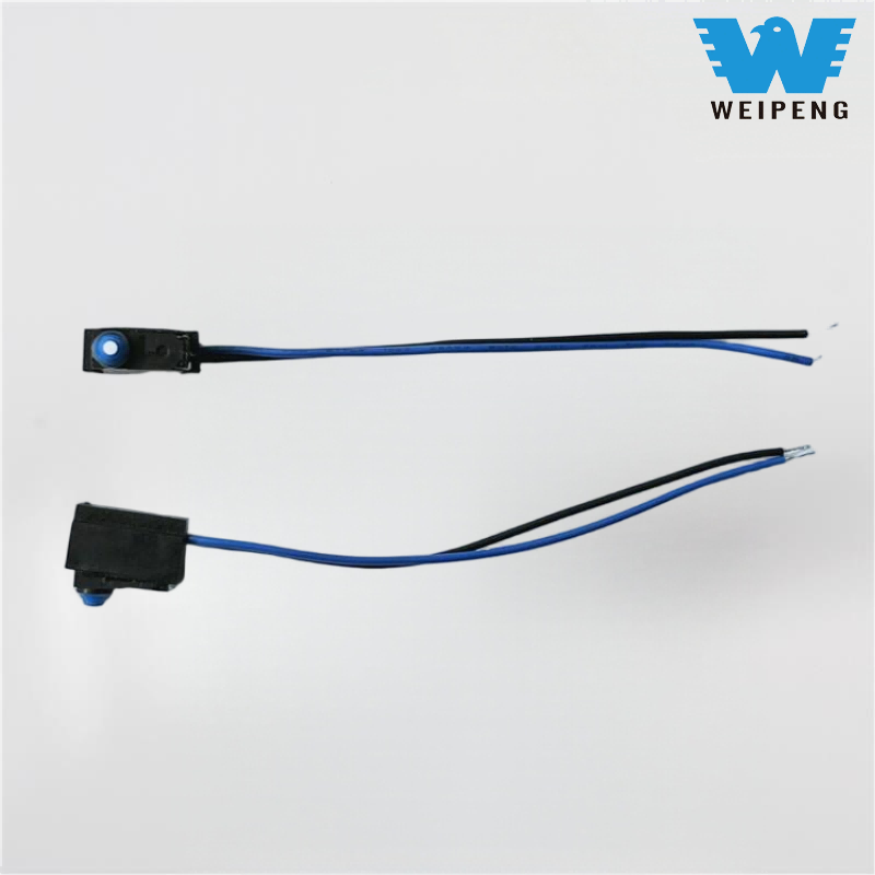 Водоустойчив микропревключвател с щифтов бутон и кабели